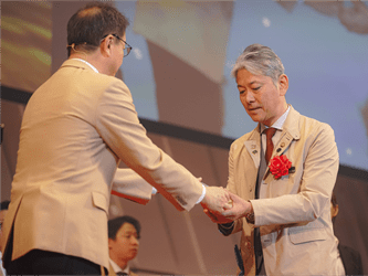 センチュリー21ジャパンコンベンション2025・代表の上村が表彰されました